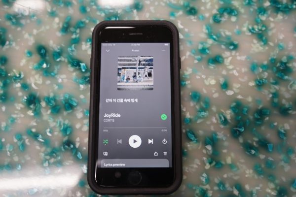The KPOP group CORTIS is gaining popularity on major streaming platforms around the world.